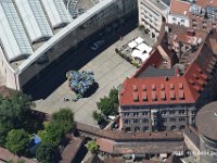 Nürnberg Lorenzer Altstadt  Tonnen-Tempel  Kunstwerk am Klarissenplatz : Luftaufnahmen
